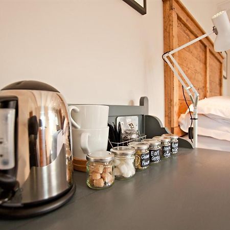 Grove Park Bed & Breakfast Нюпорт Екстериор снимка